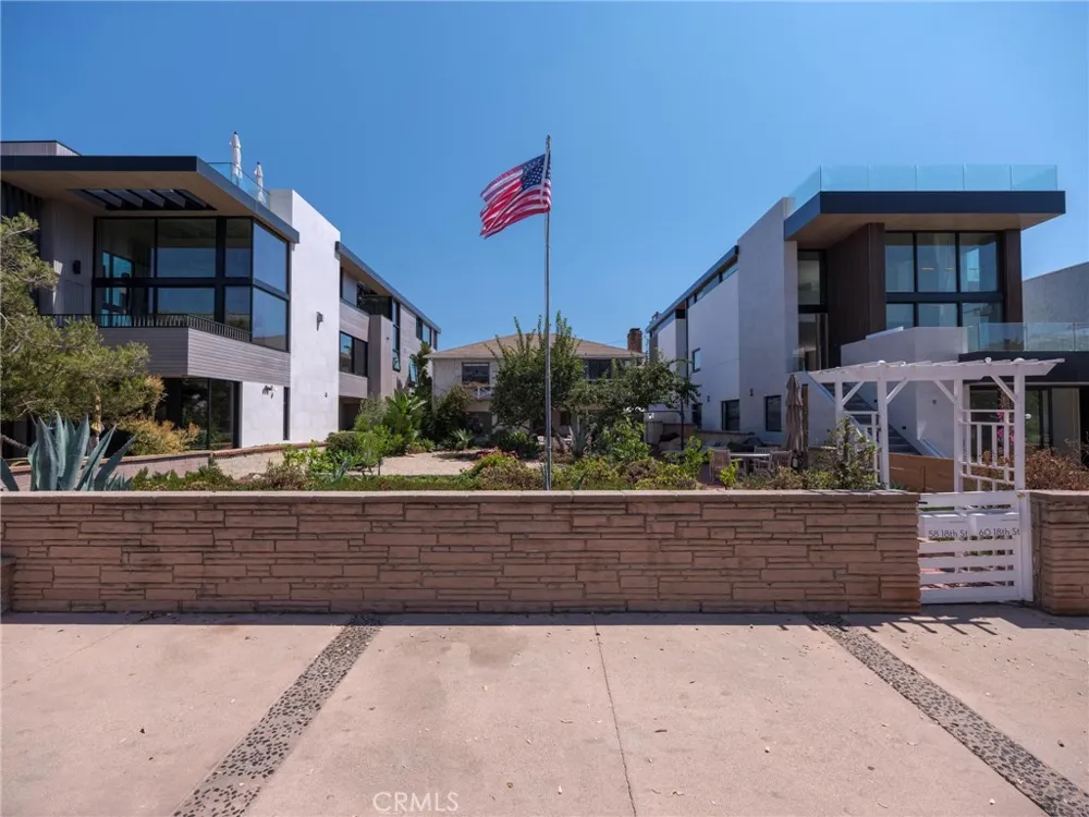 60 18th Street Hermosa Beach, CA 90254