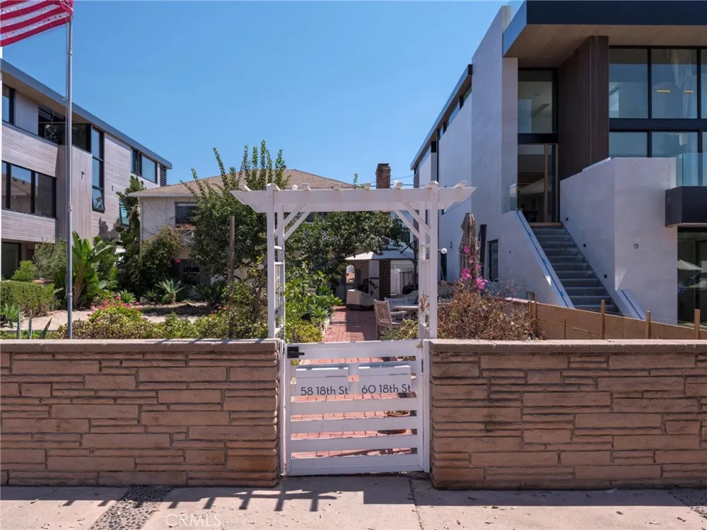 60 18th Street Hermosa Beach, CA 90254