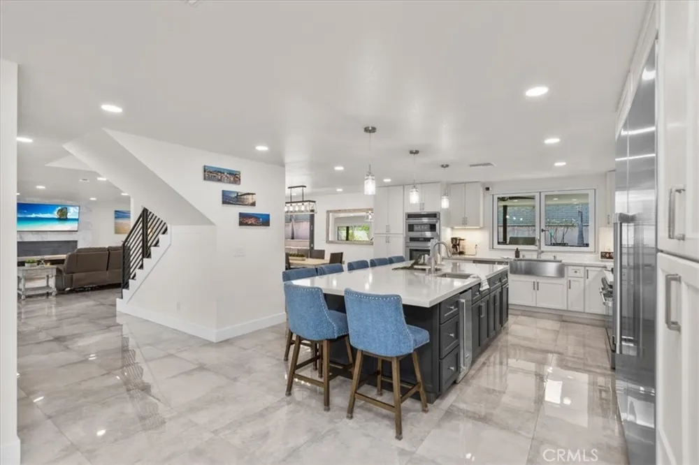 17130 Courtney Huntington Beach, CA 92649