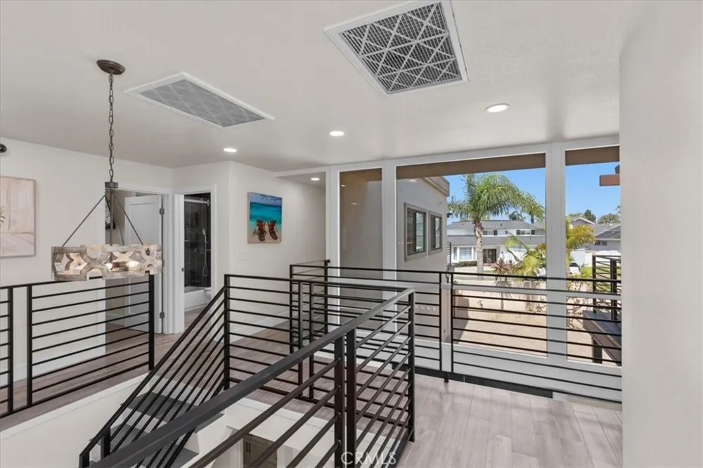 17130 Courtney Huntington Beach, CA 92649