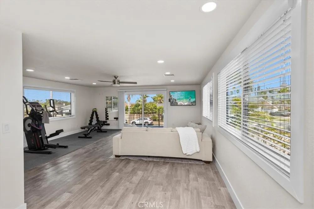 17130 Courtney Huntington Beach, CA 92649