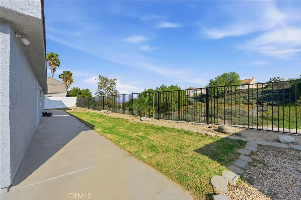 37475 Cole Creek Court Murrieta, CA 92562