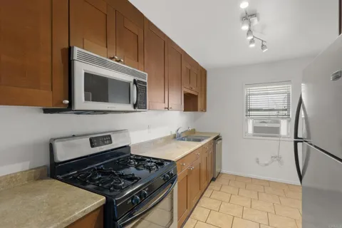 4633 Bancroft Street #8