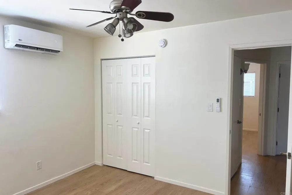 4633 Bancroft Street #8 San Diego, CA 92116