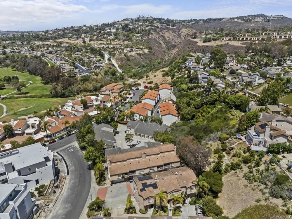 7546 Romeria Street Carlsbad, CA 92009