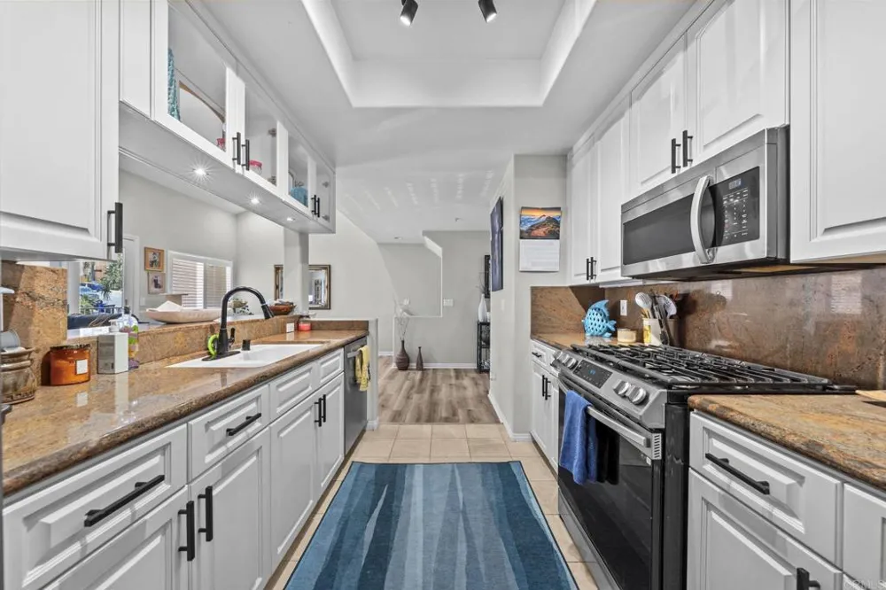 7546 Romeria Street Carlsbad, CA 92009