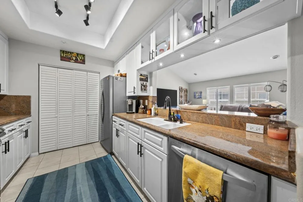 7546 Romeria Street Carlsbad, CA 92009