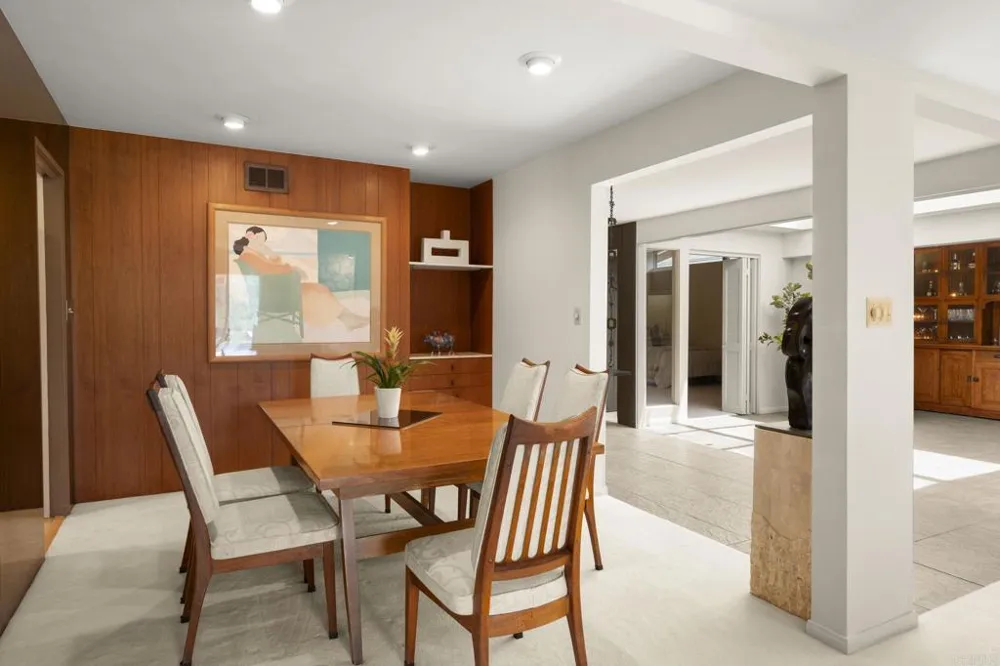 5860 Cactus Way La Jolla, CA 92037