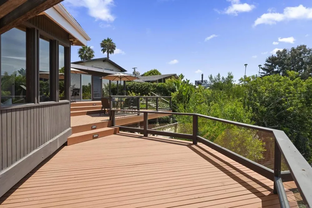 5860 Cactus Way La Jolla, CA 92037