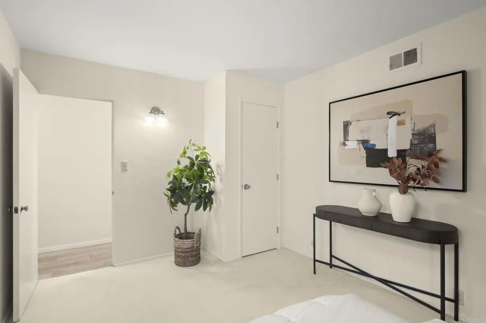5860 Cactus Way La Jolla, CA 92037