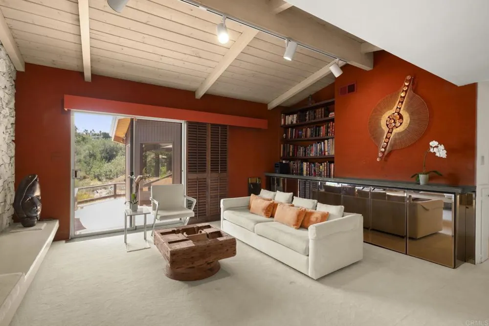 5860 Cactus Way La Jolla, CA 92037