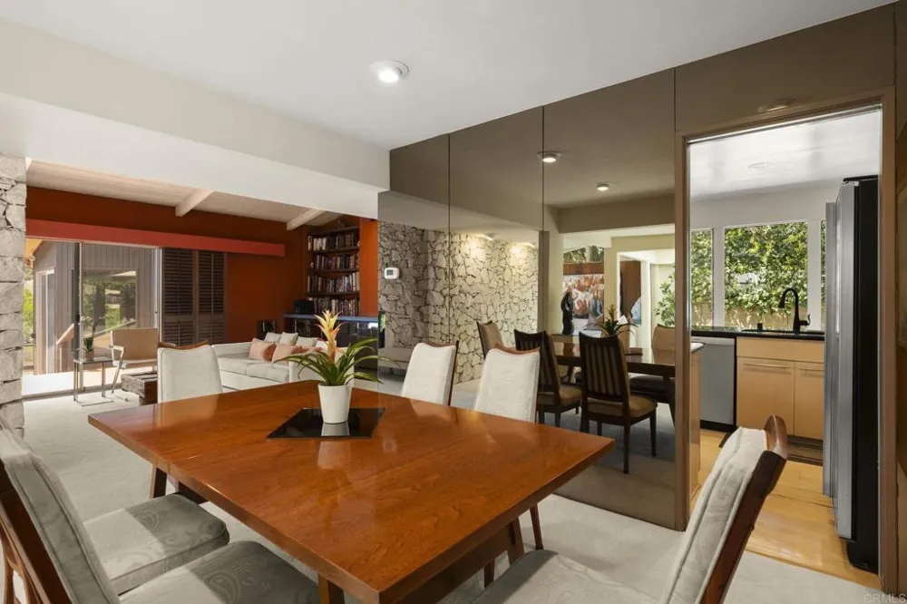 5860 Cactus Way La Jolla, CA 92037