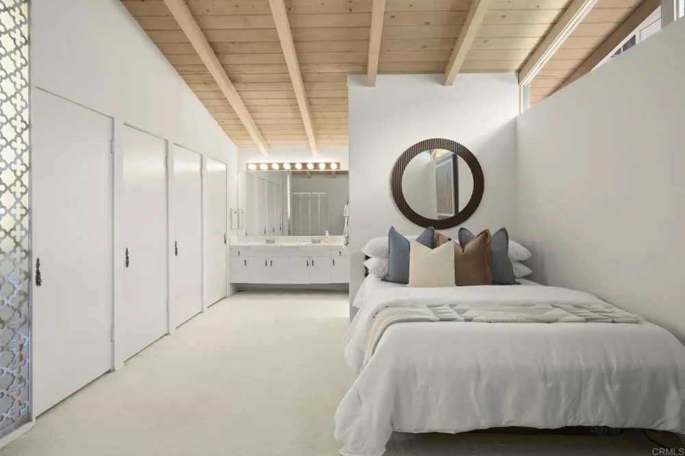 5860 Cactus Way La Jolla, CA 92037