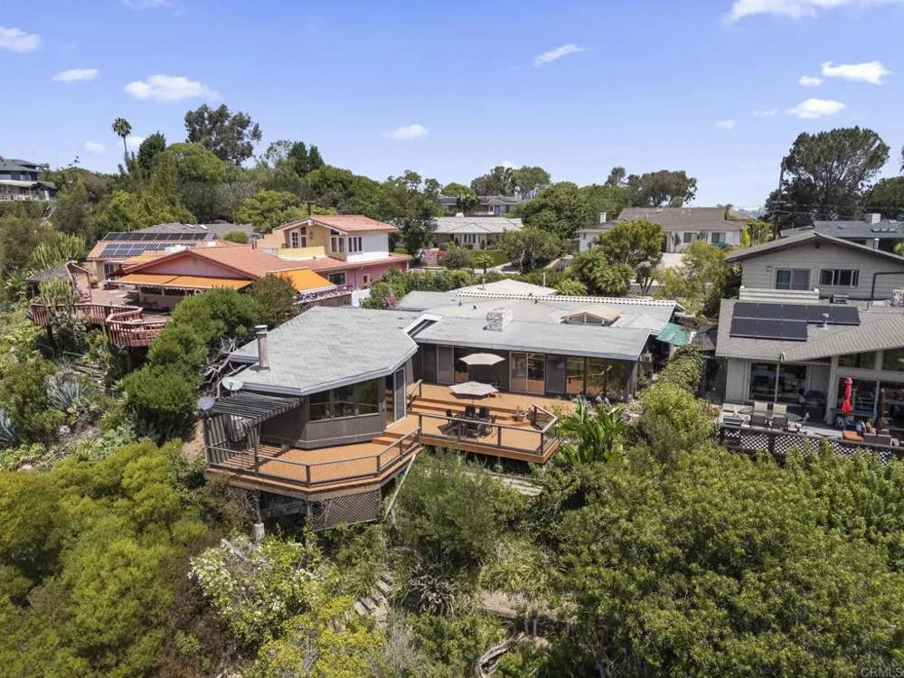 5860 Cactus Way La Jolla, CA 92037