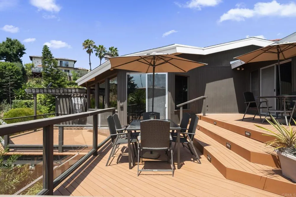 5860 Cactus Way La Jolla, CA 92037