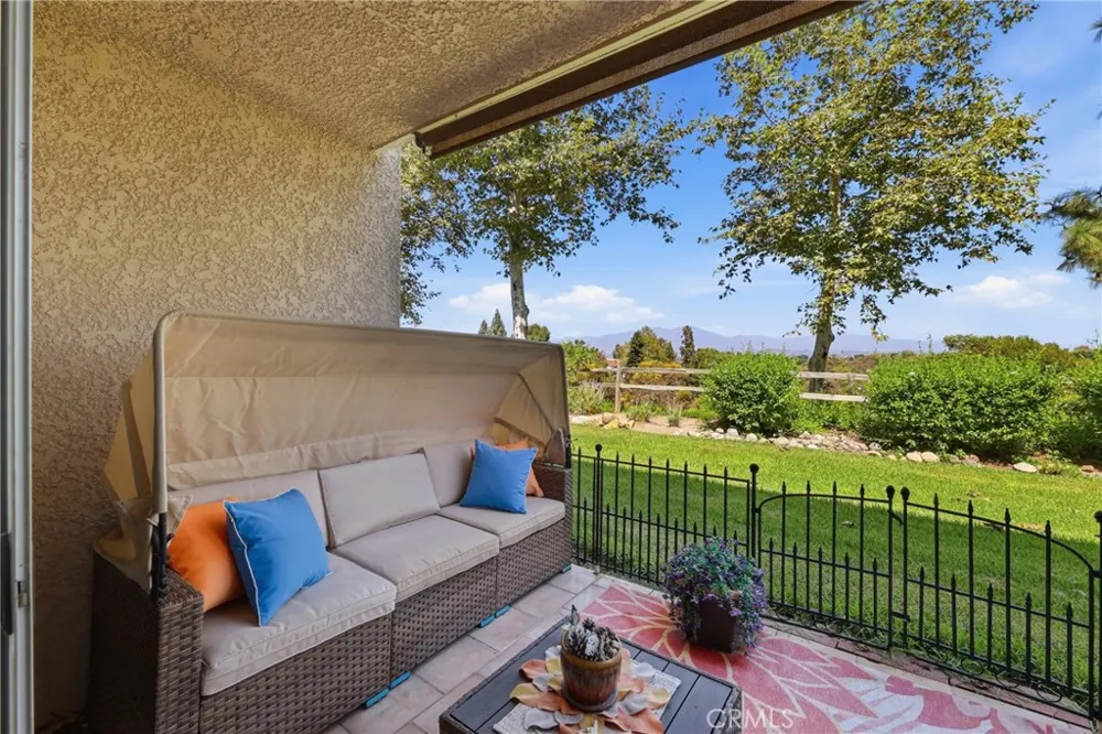3364 Punta Alta Laguna Woods, CA 92637