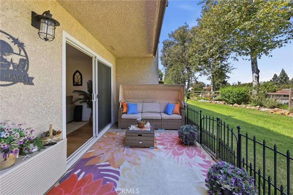 3364 Punta Alta Laguna Woods, CA 92637