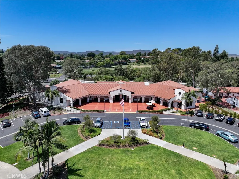 3364 Punta Alta Laguna Woods, CA 92637