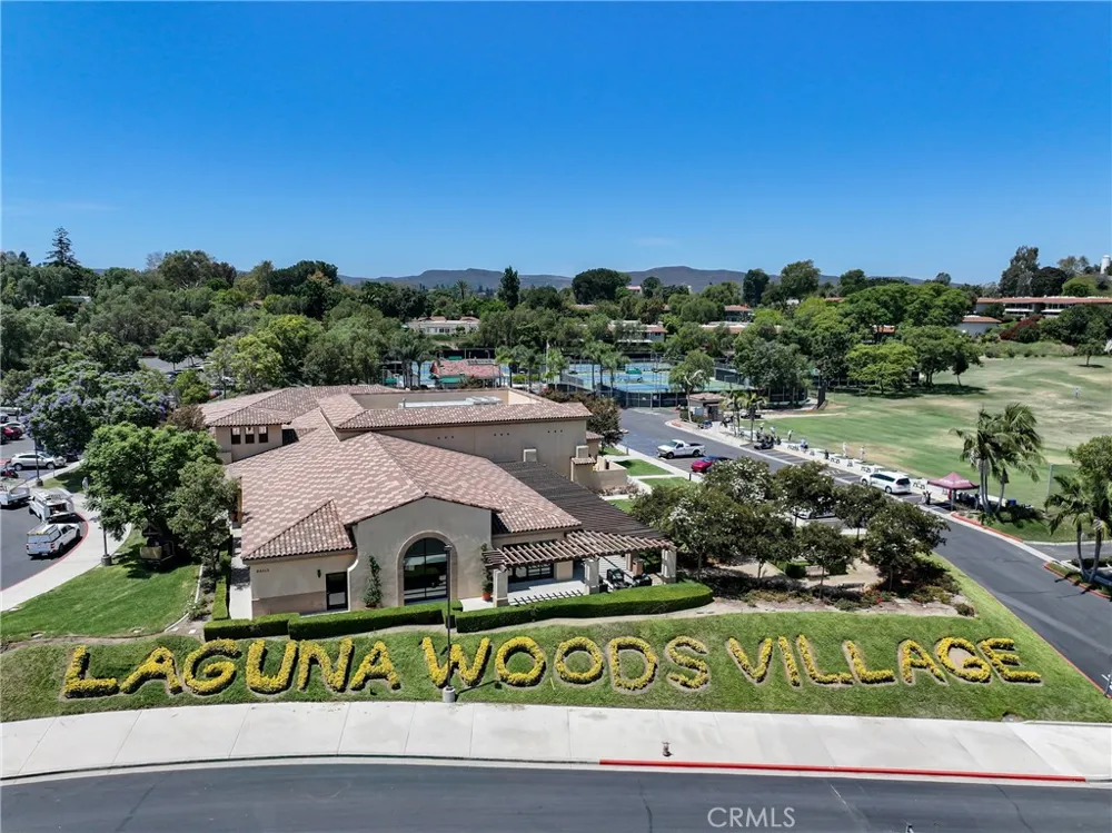 3364 Punta Alta Laguna Woods, CA 92637