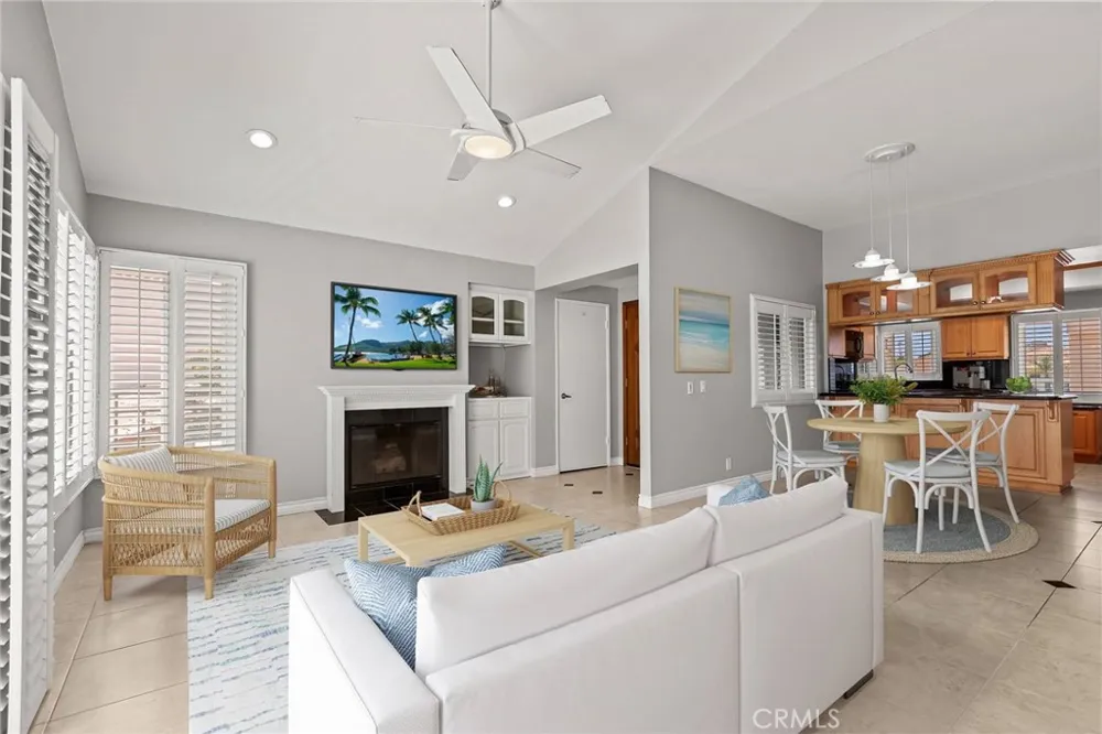 3211 Anne Huntington Beach, CA 92649