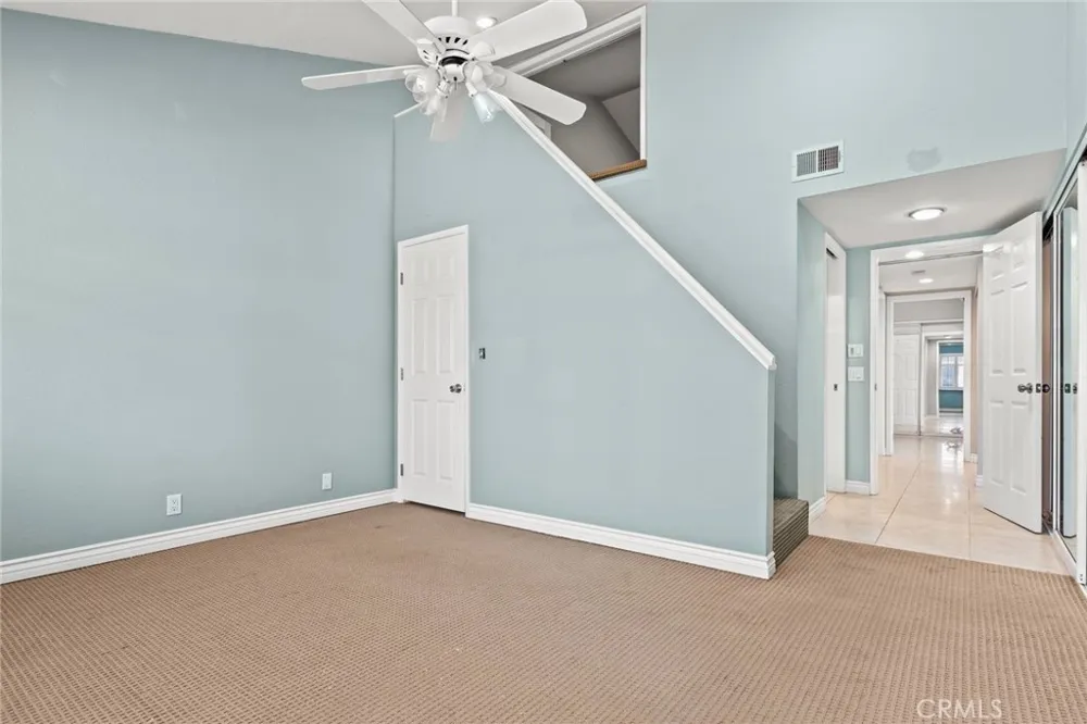3211 Anne Huntington Beach, CA 92649