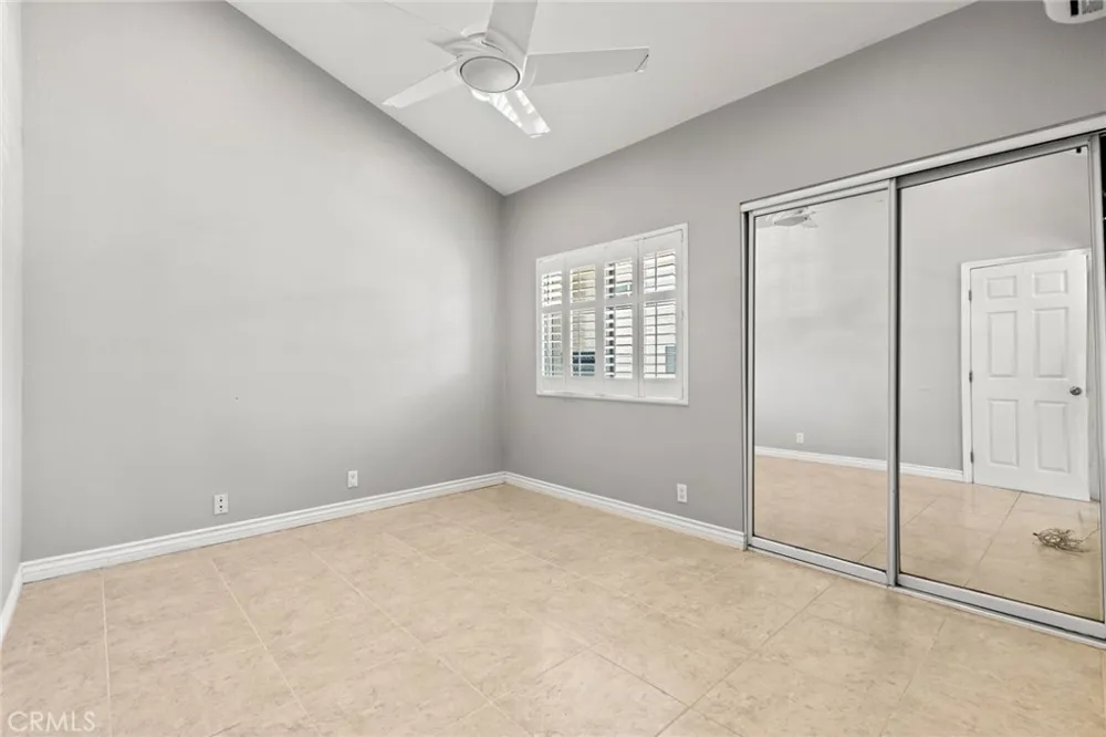 3211 Anne Huntington Beach, CA 92649