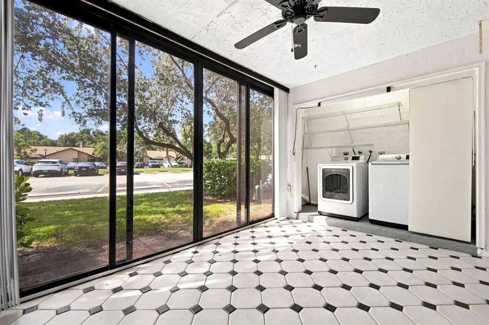 2662 Carambola Circle Coconut Creek, FL 33066