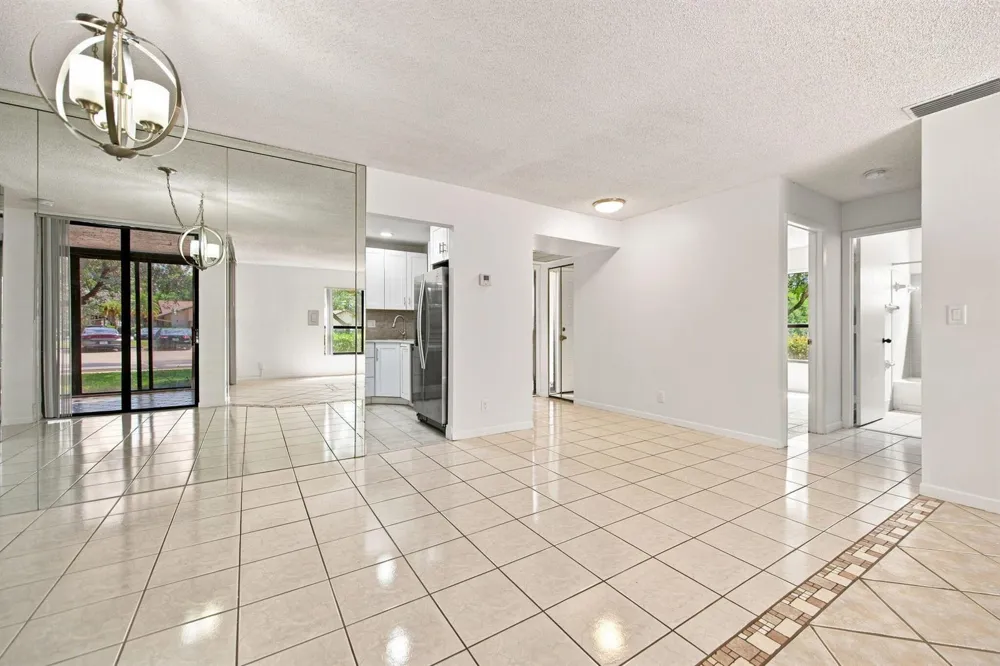 2662 Carambola Circle Coconut Creek, FL 33066