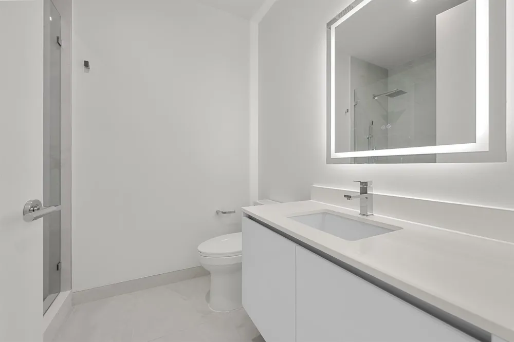 220 Lake Shore Drive #1001 Lake Park, FL 33403