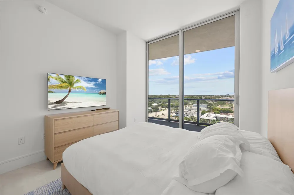 220 Lake Shore Drive #1001 Lake Park, FL 33403