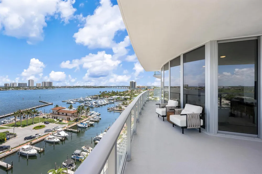 220 Lake Shore Drive #1001 Lake Park, FL 33403