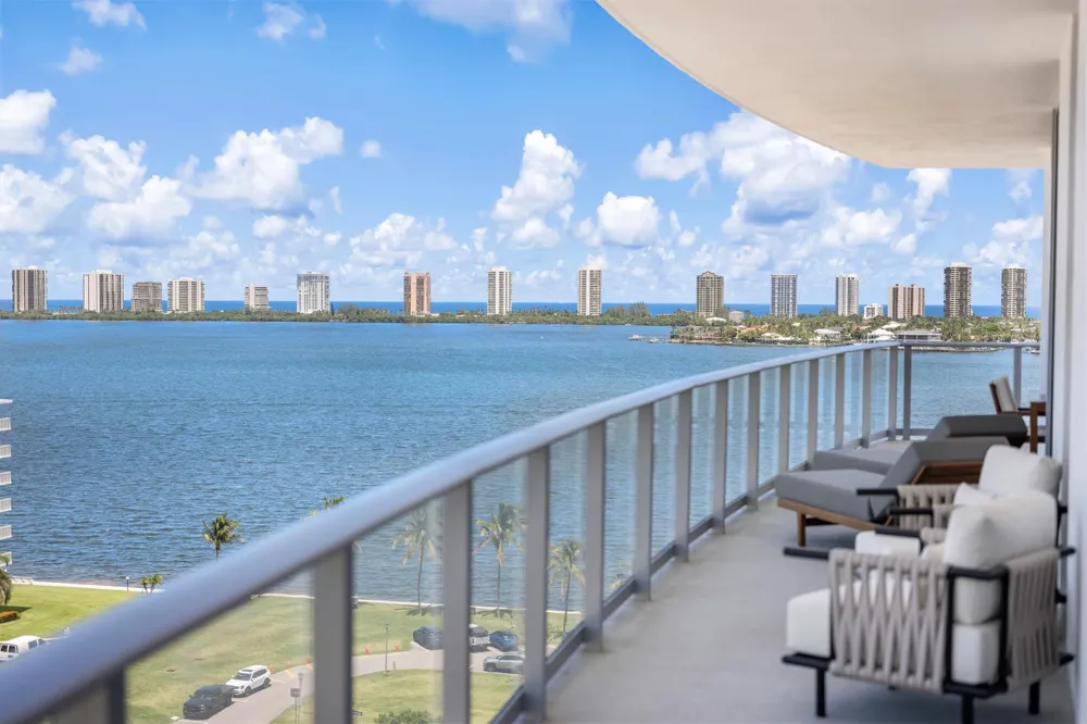 220 Lake Shore Drive #1001 Lake Park, FL 33403
