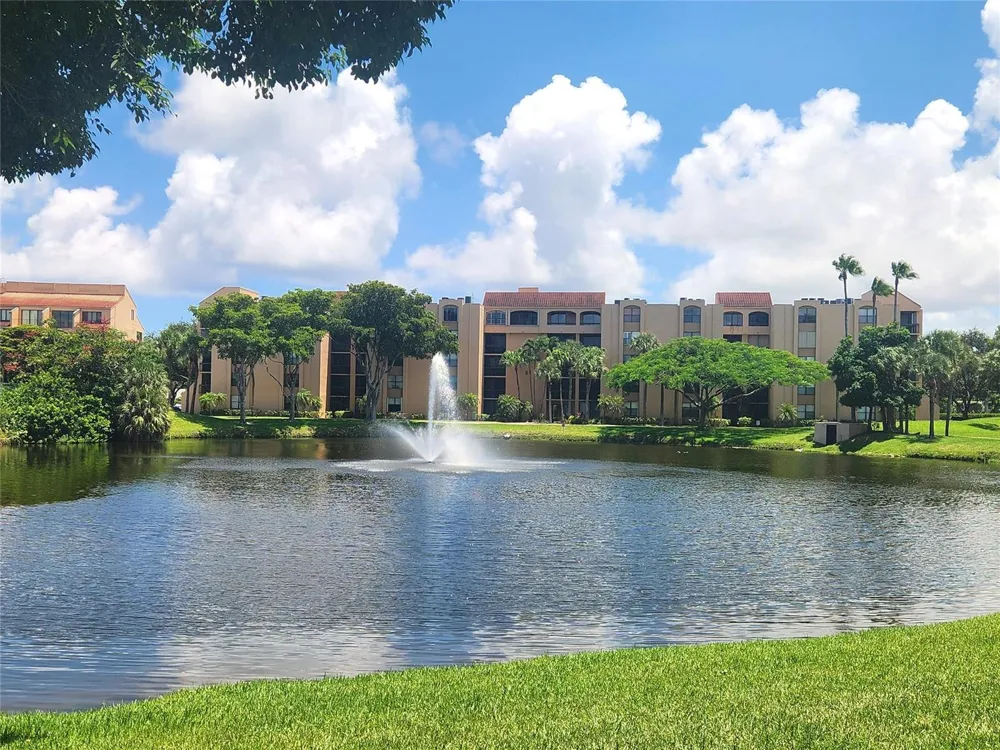 755 DOTTEREL ROAD #1308 Delray Beach, FL 33444