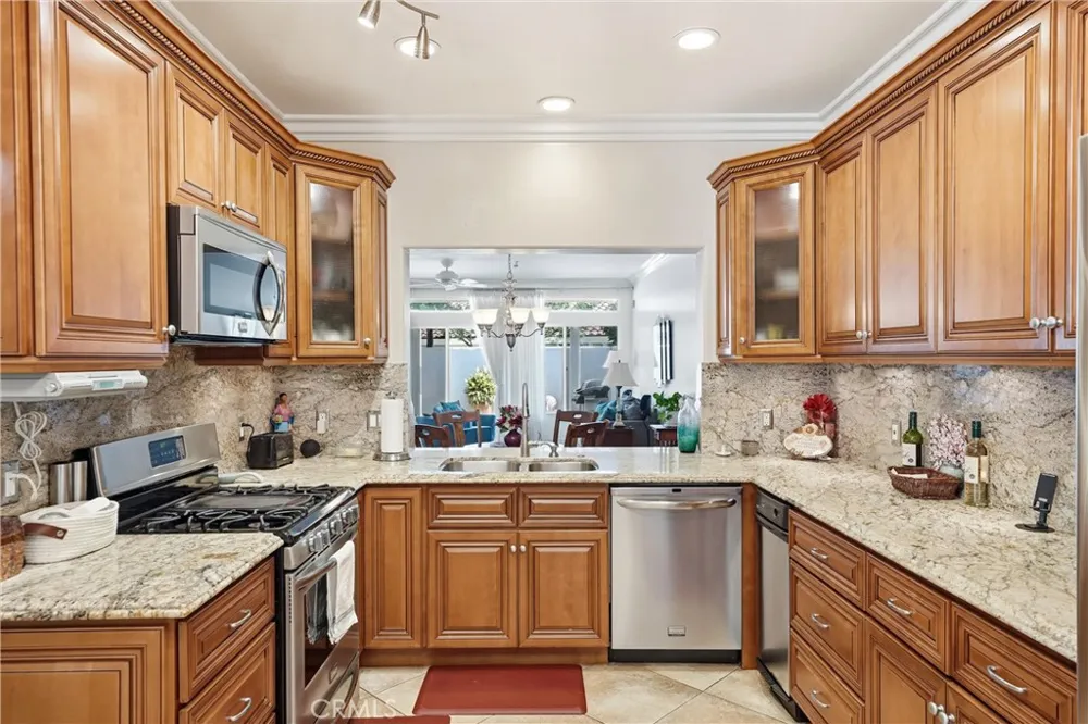 28934 Paseo Picasso Mission Viejo, CA 92692