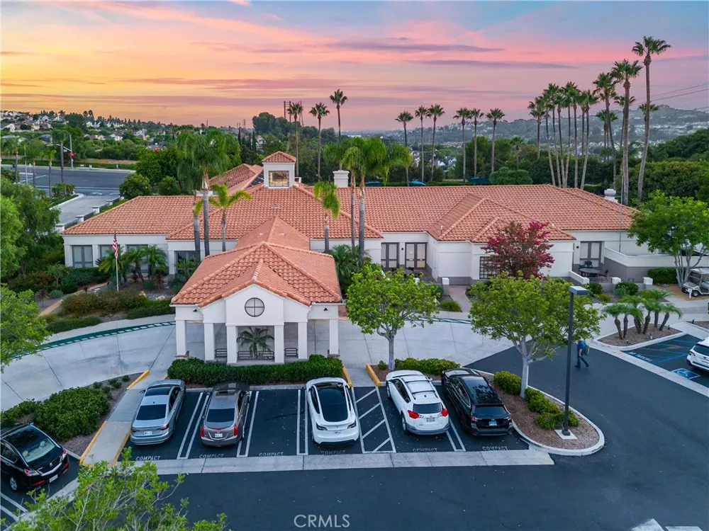 28934 Paseo Picasso Mission Viejo, CA 92692