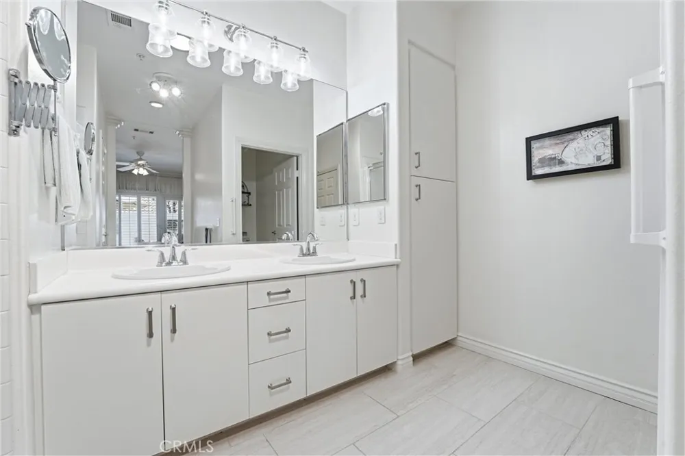 28934 Paseo Picasso Mission Viejo, CA 92692