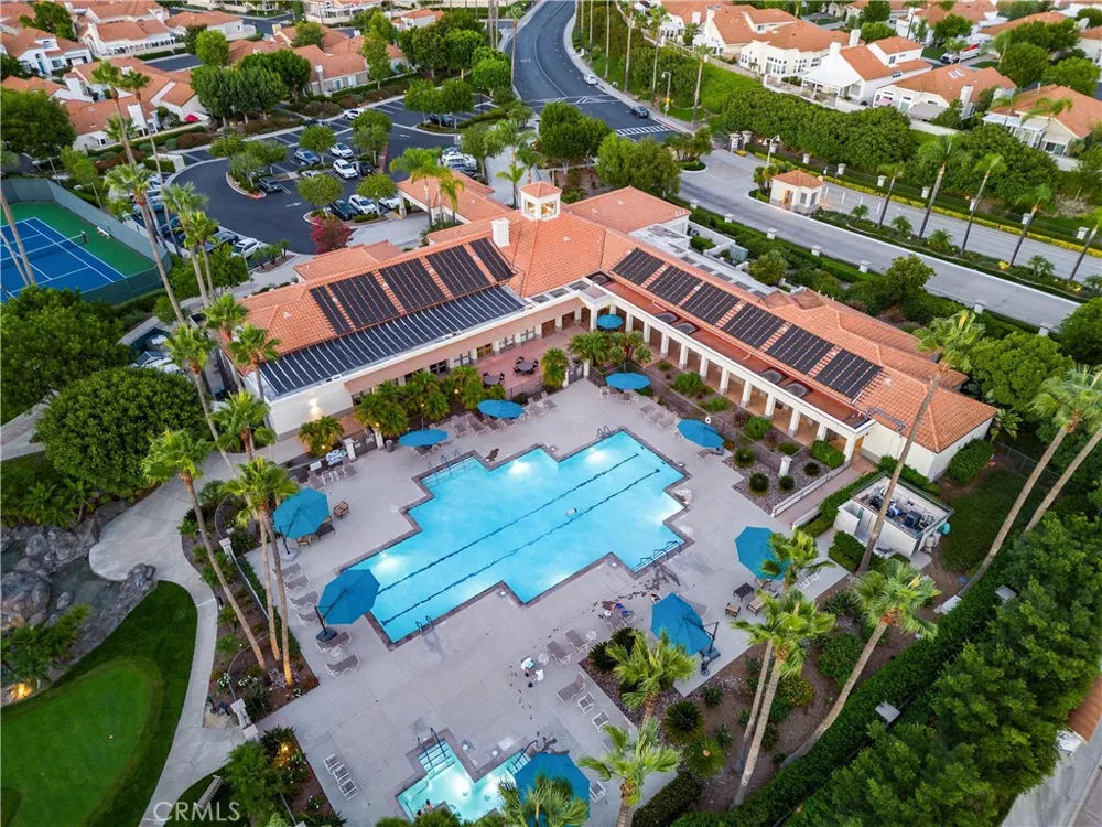 28934 Paseo Picasso Mission Viejo, CA 92692