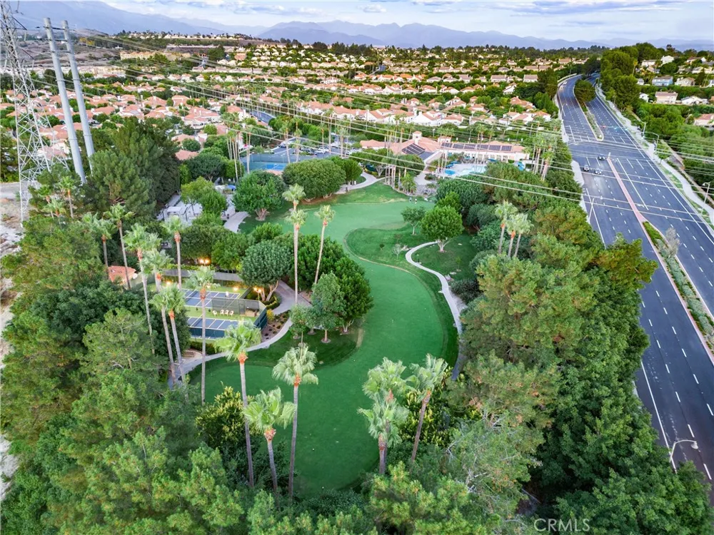 28934 Paseo Picasso Mission Viejo, CA 92692