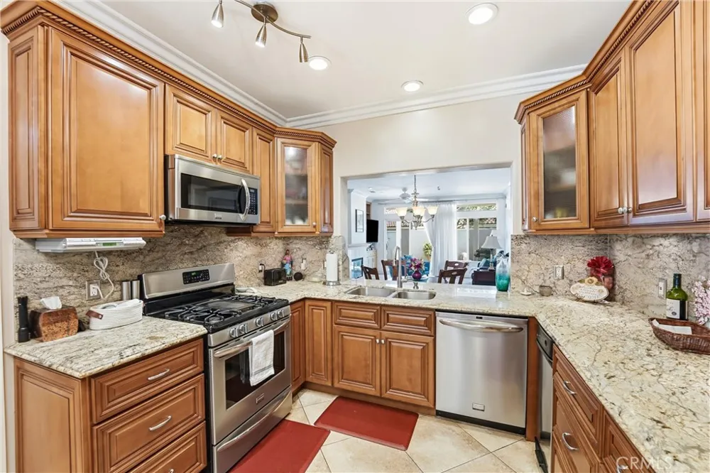 28934 Paseo Picasso Mission Viejo, CA 92692
