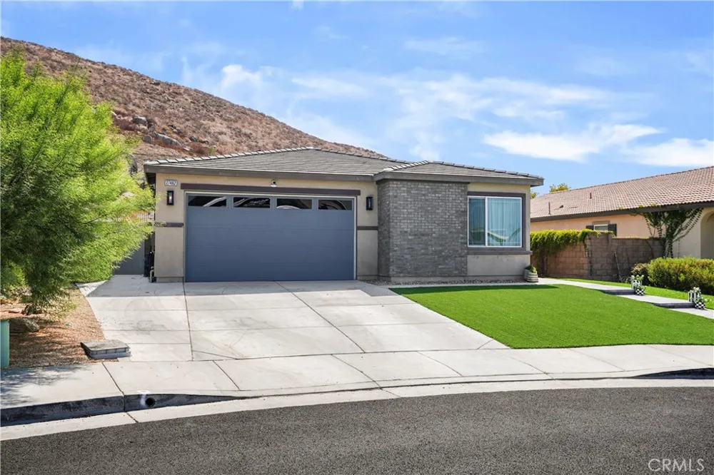 27462 Tyrrhenian Menifee, CA 92585
