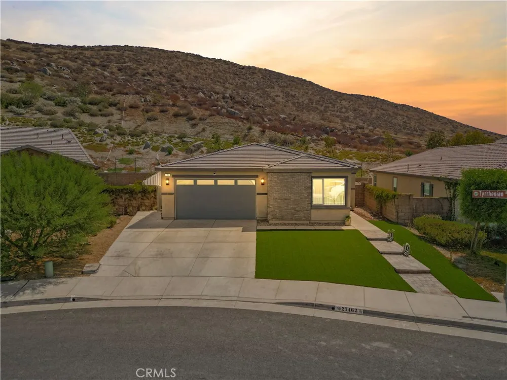 27462 Tyrrhenian Menifee, CA 92585