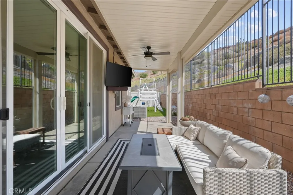 27462 Tyrrhenian Menifee, CA 92585