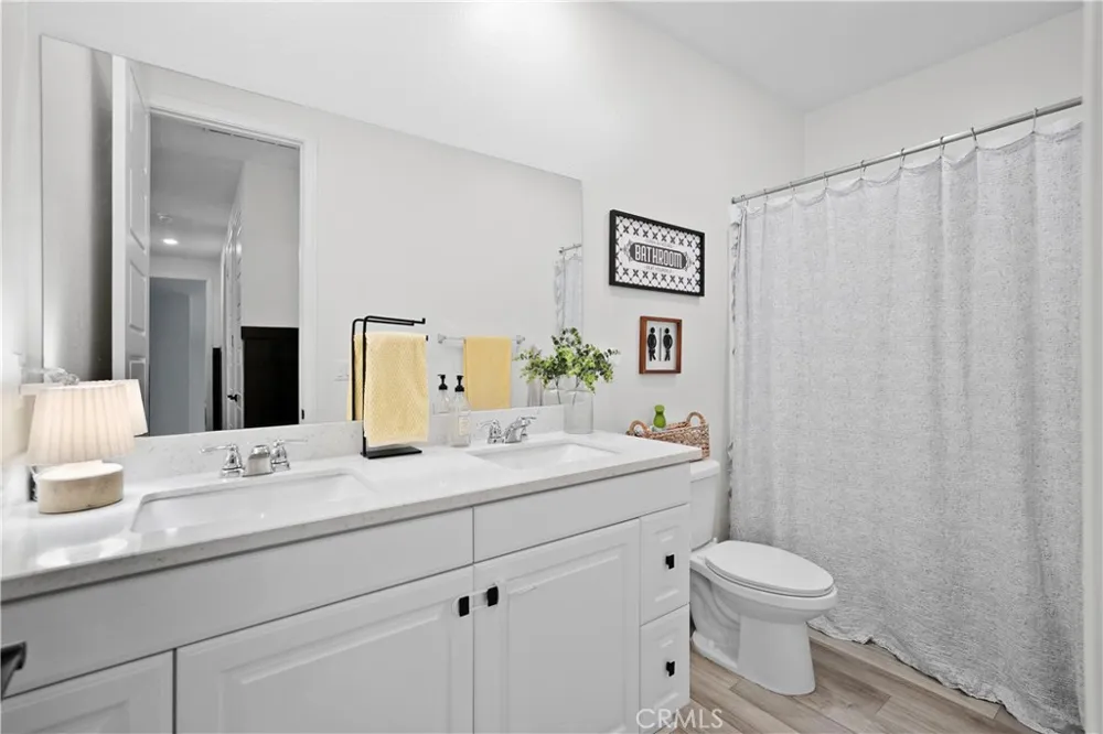 27462 Tyrrhenian Menifee, CA 92585