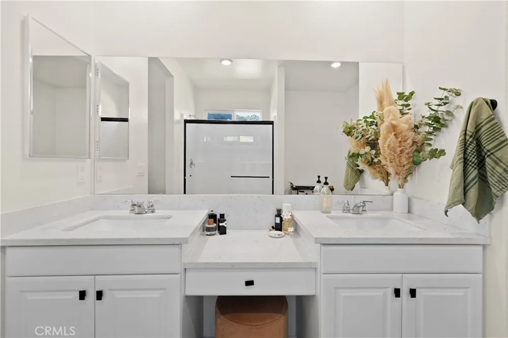 27462 Tyrrhenian Menifee, CA 92585