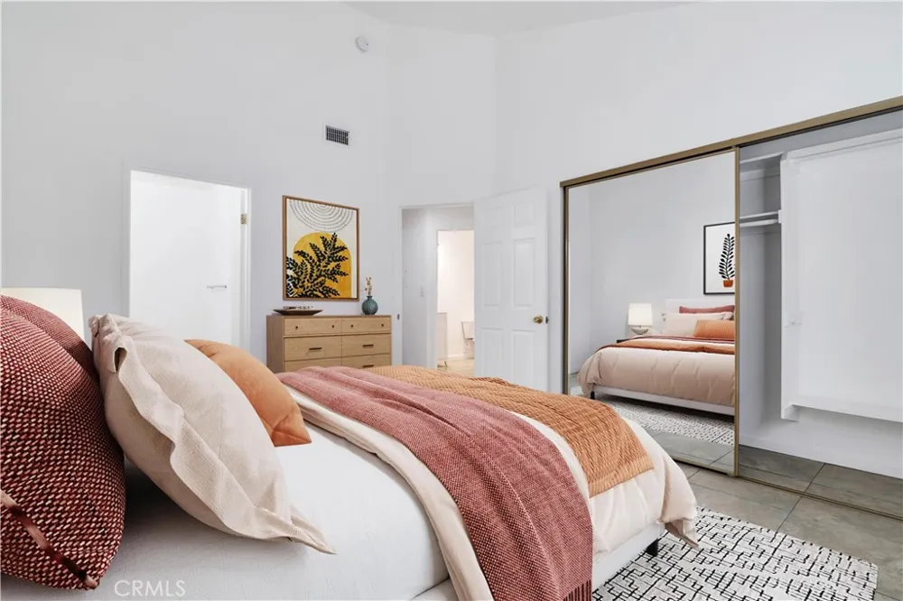 13144 Bromont Avenue #46 Sylmar, CA 91342