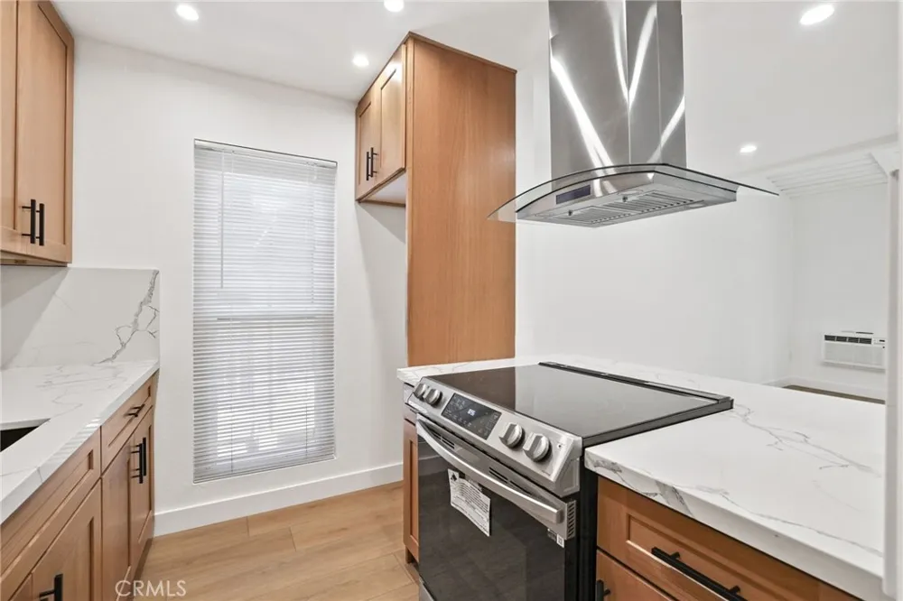 1030 W Macarthur #86 Santa Ana, CA 92707