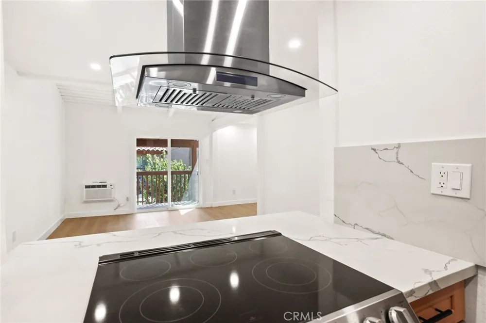 1030 W Macarthur #86 Santa Ana, CA 92707