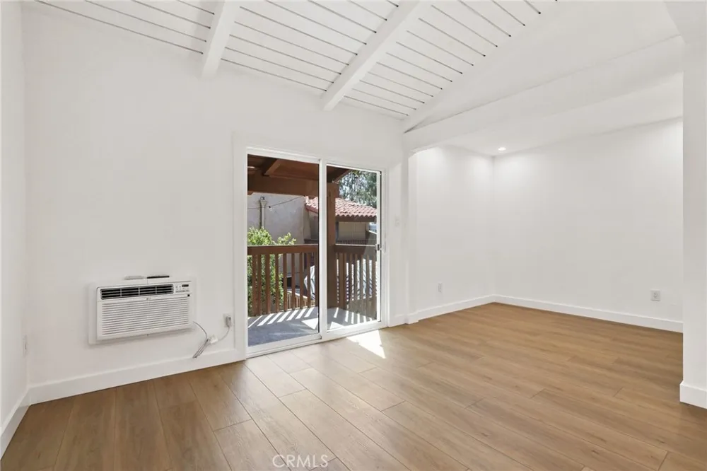 1030 W Macarthur #86 Santa Ana, CA 92707