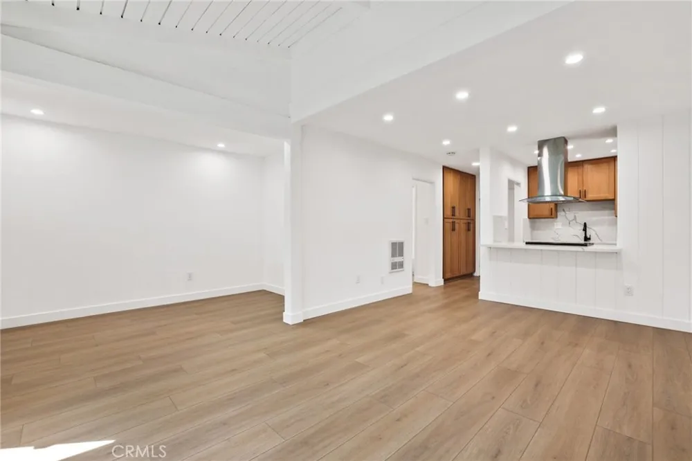 1030 W Macarthur #86 Santa Ana, CA 92707