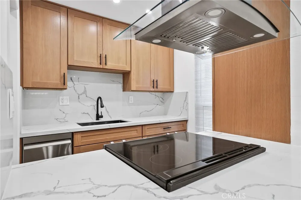 1030 W Macarthur #86 Santa Ana, CA 92707